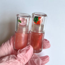 Load image into Gallery viewer, RATTLE Glosses // Strawberry and Peach