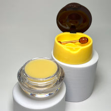 Load image into Gallery viewer, Bee Balm (Strawberry/Honey)