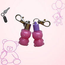 Load image into Gallery viewer, Keychain Bubblegum Bear Gloss
