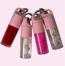 Load image into Gallery viewer, Keychain Gloss (detachable!)
