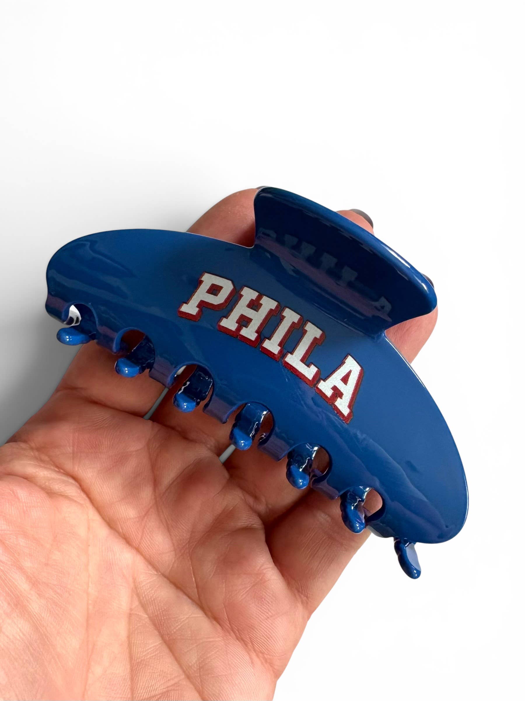 Phila Blue Claw Clip